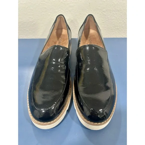 Vionic Women's Kensley Black Crinkle Patent Loafers 8 White Soles #Academia - Picture 4 of 7